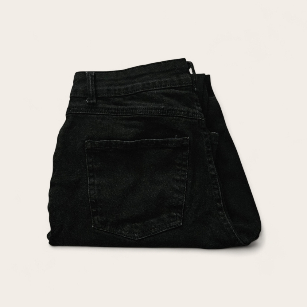 Women's Dark Denim Jeans - Picture 2 of 4